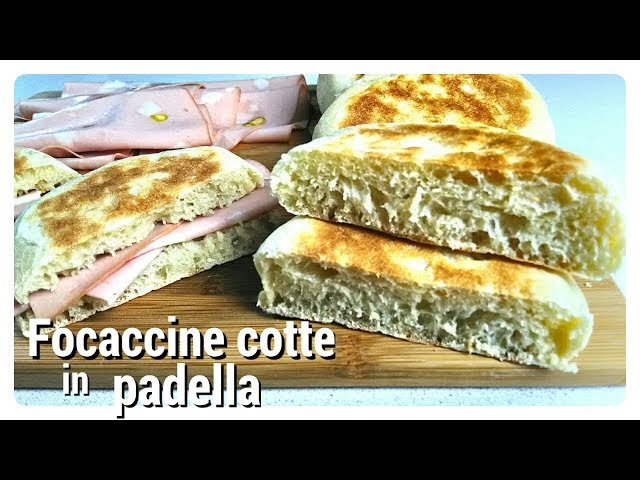 Focaccine cotte in padella/ Easy focaccia bread cooked in a pan
