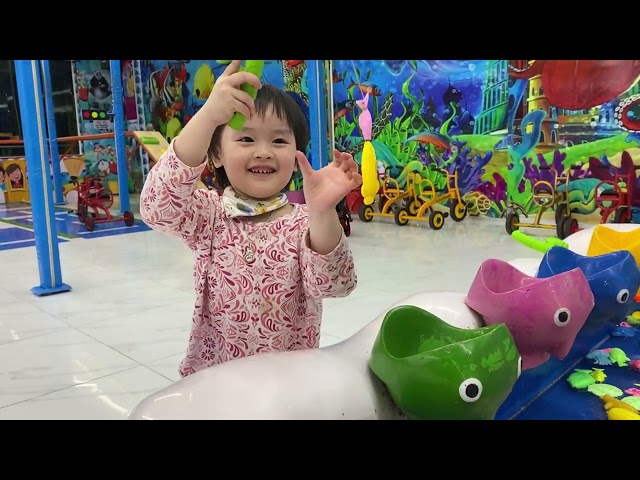 Kids video with toys