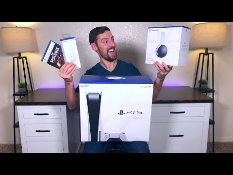 PS5 Unboxing & First Impressions!!