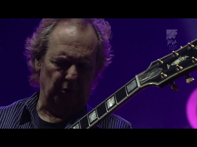 Lee Ritenour Live at Java Jazz 2018 HD