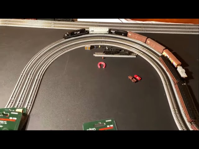 LIVE - Episode #70 from my N scale Horseshoe curve train layout!!