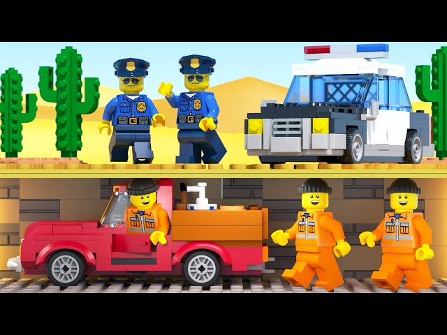 LEGO Prison Break in Desert - Secret Tunnel