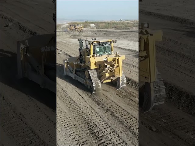 Great Operators Doing Amazing Job With Their Dozers - #shorts