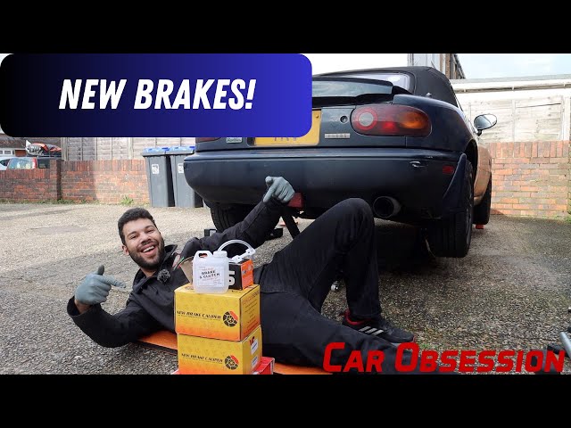 Replacing The Rear Brakes (Pads, Discs and Calipers) On A Mk1 Mazda MX-5