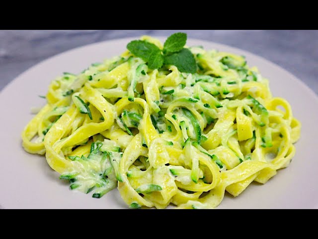 Pasta with zucchini. Just a few minutes and dinner is ready # 141