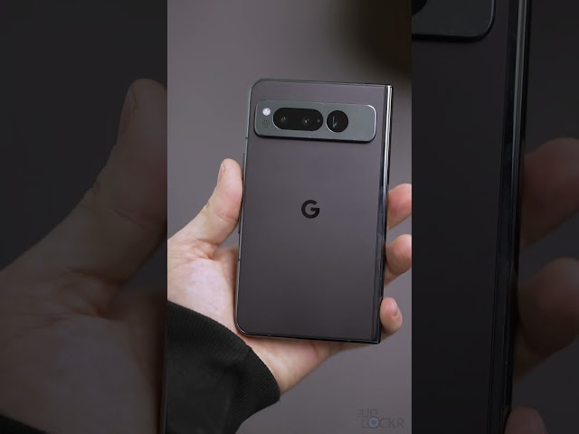 This is the Google Pixel Fold 😳