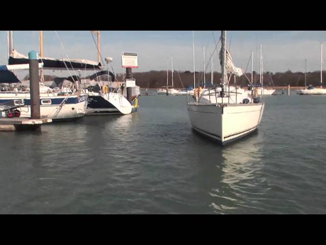 Learn to Sail: Wind Into Marina with Simon Jinks