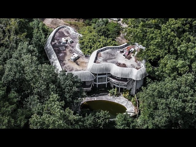 Exploring a $2,500,000 Flintstones Abandoned Mansion in the Woods | 1970s Abandoned Stone Mansion