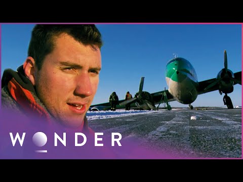 Buffalo Airways C-46 Plane Collapses On The Runway | Ice Pilots NWT | Wonder