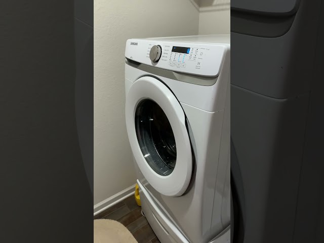 Samsung washing machine heavy blanket wash and unbalanced burst spin! #shorts #washingmachine