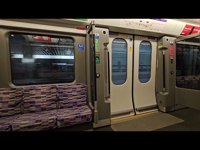 Elizabeth Line Journey from Woolwich to Whitechapel #class345 #purpletrain #crossrail