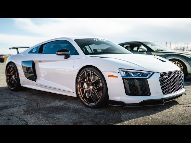 Building an Audi R8 in 10 Minutes!