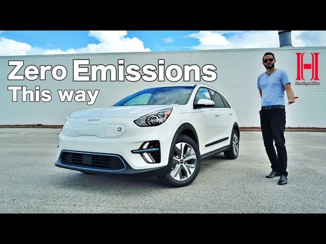 2022 Kia Niro EV / Is this the BETTER Electric Crossover SUV
