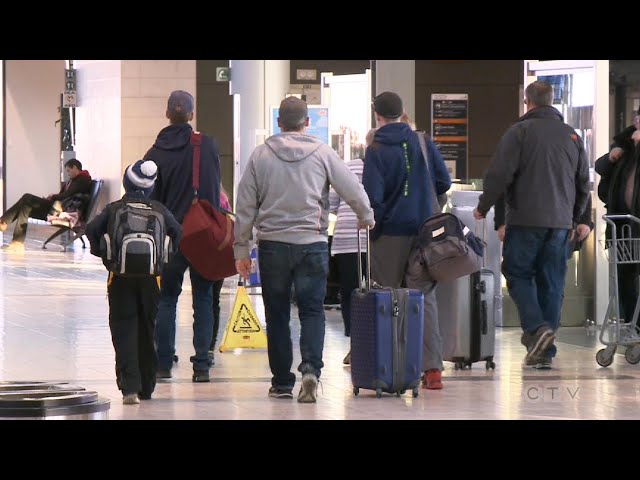 Canadian air passenger complaint backlog hits new high