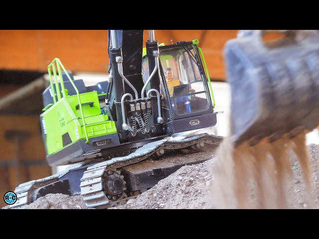 RC Vehicles at Work on R/C Construction Site! & RC Forklift loading Truck