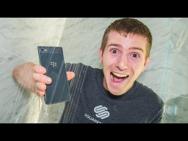 Did ANYONE ask for this?... - Blackberry Motion Classic Unboxing