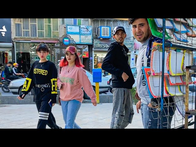 City tour and photography of teenagers - Arak, Iran 2023