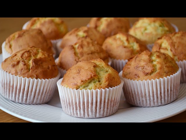 Sweet muffins with zucchini and lemon! Easy recipe #693