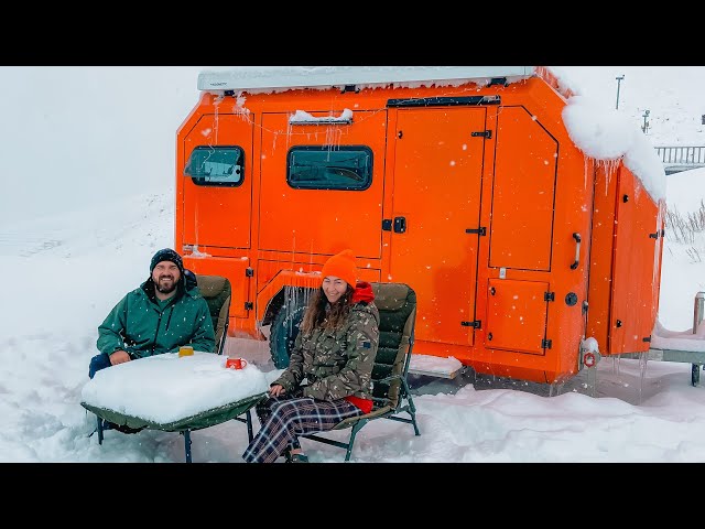 Camping with a Caravan in the Snow | Palandöken | Vanlife