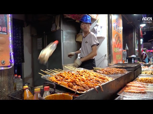 Skilled Street Food Chef in China