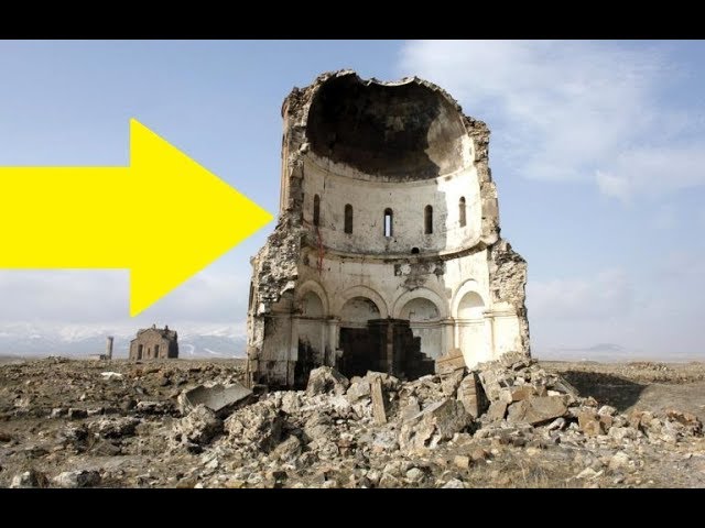 Ancient Ghost City Was Once Home To 100,000 People Until They All Vanished Practically Overnight