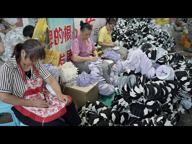 Video of the exciting mass production process of children's shoes. Children's Shoes Factory in China