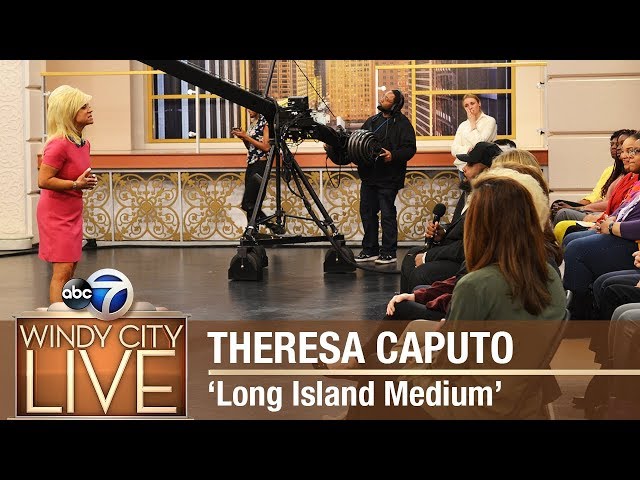 'Long Island Medium' Theresa Caputo reads WCL audience members