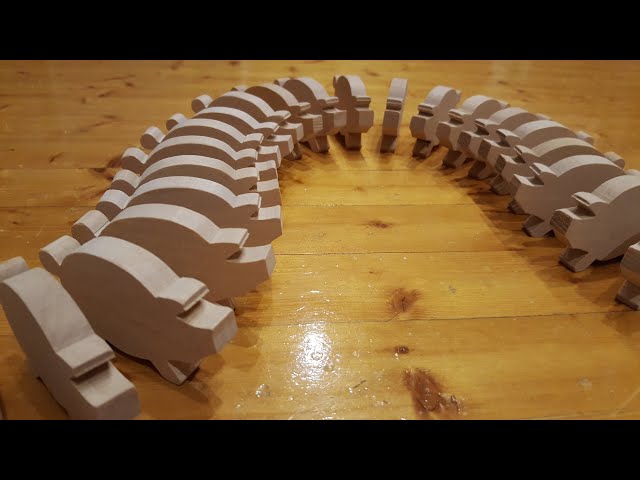 Domino - 5000 video views special - More than 5000 dominoes, 200 wooden pigs and 100 rummikub tiles
