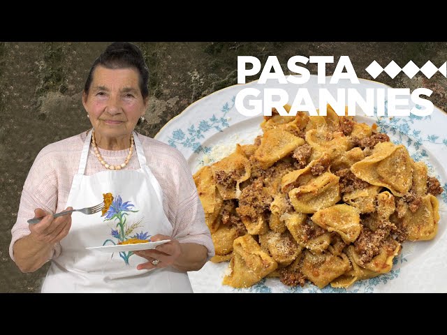 Ada shows us how to make cappellacci with pumpkin | Pasta Grannies