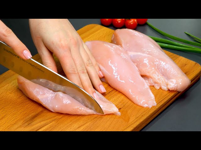 Chicken breast can be incredibly delicious. Simple and healthy ingredients.