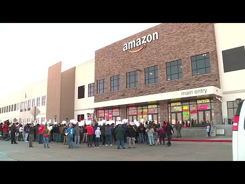 Amazon workers protest, ask for better conditions in St. Peters