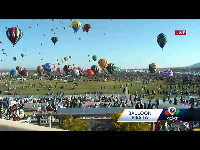 Full Coverage: Day 1 of the 2023 Albuquerque International Balloon Fiesta