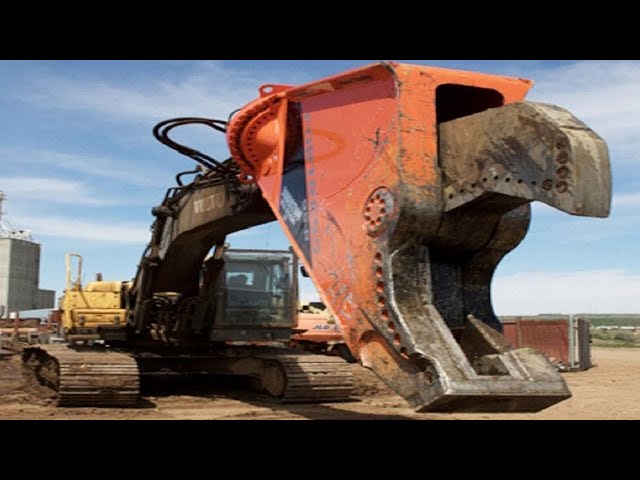 399 Biggest Heavy Equipment Machines Working At Another Level