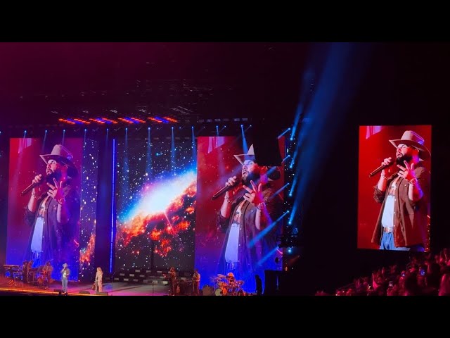 Carin Leon ft Kanny en vivo cantando “Primera Cita” Choliseo de Puerto Rico 🇵🇷 concert 2.25.24
