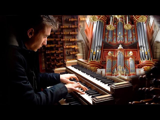 'Prelude in C Major' on the most powerful Pipe Organ with Spanish Trumpets - Paul Fey