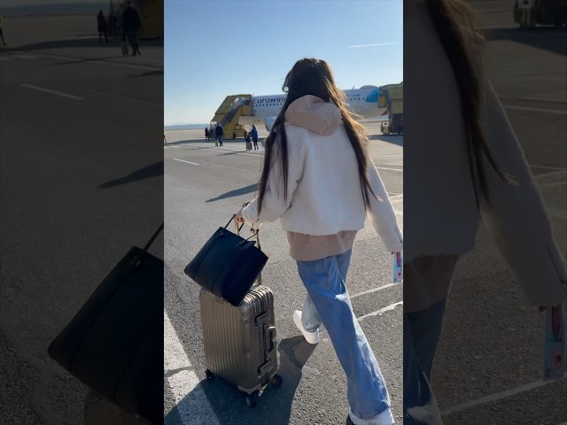 Sarina weiß nicht was BFF heimlich in ihren Koffer packt 😱 ÜBERRASCHUNG 💥 #ViktoriaSarina