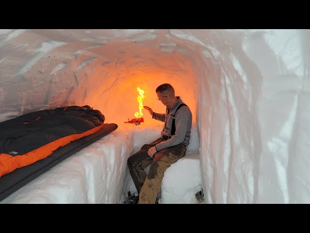 Dugout Shelter Under 10ft (3m) of Snow - Solo Camping in Survival Shelter During Snow Storm