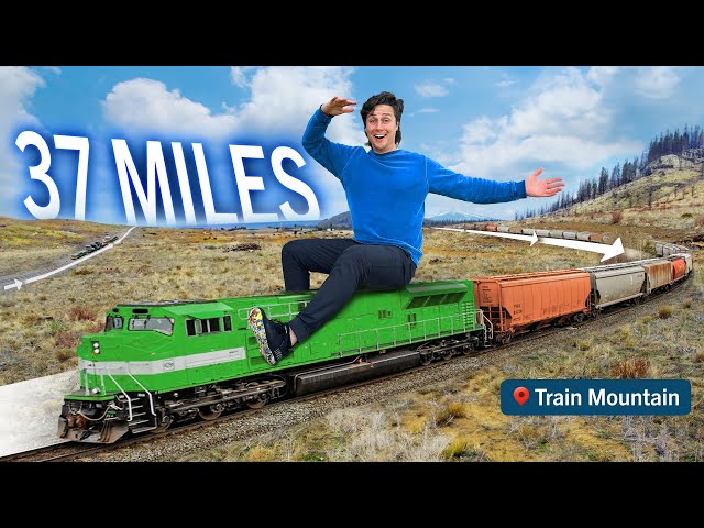 Riding the WORLD'S LONGEST Model Train Track!