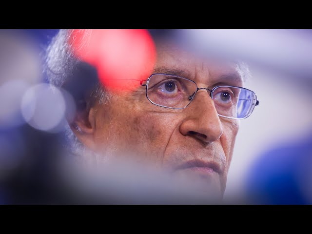 Francisco Louçã: Costa “decidiu romper bloco central” com o Presidente da República