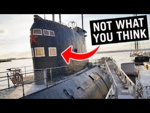 Why do Russians Submarines Have Windows? #shorts