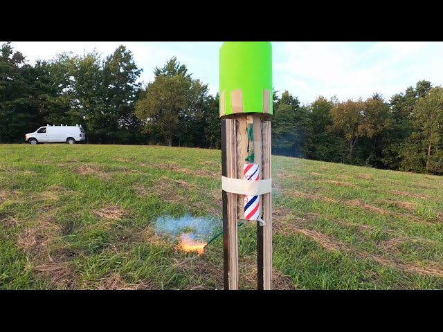 Extreme 6lb Whistle rockets!! #2
