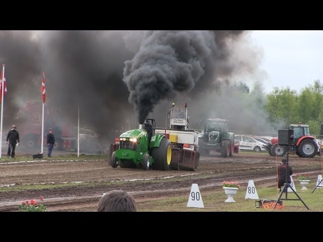 Hulk 2 4500kg Farm Stock - 1st DM Tractor Pulling