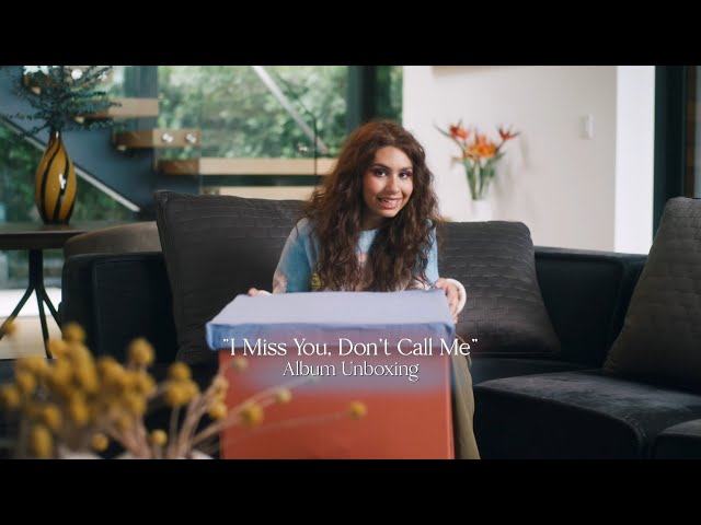 Alessia Cara - I Miss You, Don't Call Me (Album Unboxing)