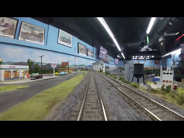 Beautiful Cab Ride in 4K - Driver's Eye View on one of America’s Greatest Model Train Layouts