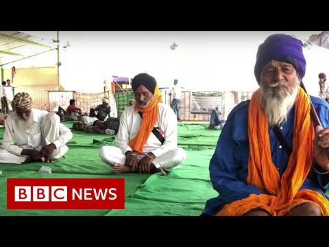 India farmers' protest: Living on a highway in protest