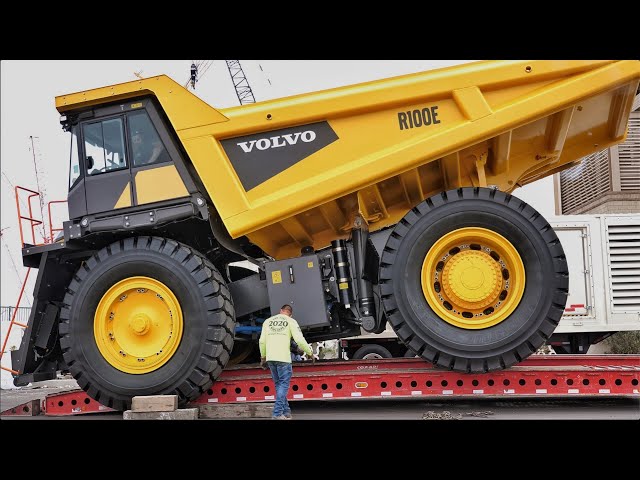 Volvo's Biggest Truck Moving from Conexpo 2020