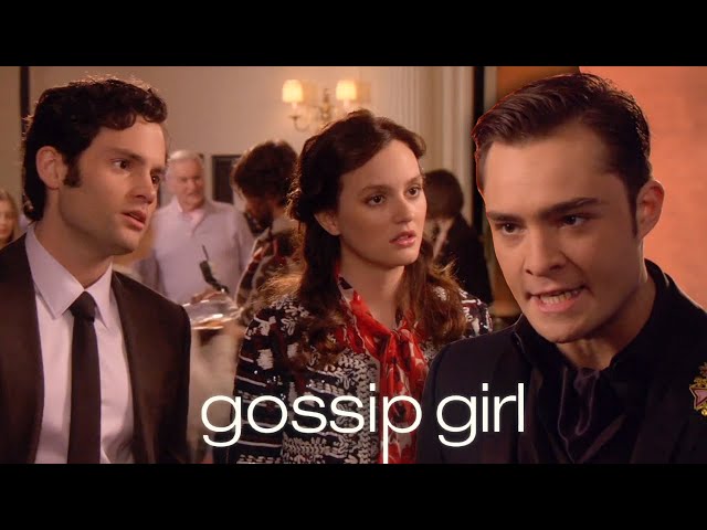 Chuck Gets in Between Dan & Blair | Gossip Girl