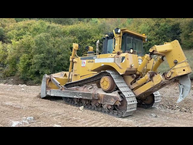 Cat D8T Bulldozer & Caterpillar 365C Excavator Working On Road Construction - Diastasi Ateve - 4k
