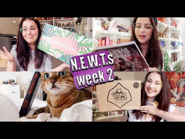 N.E.W.T.S WEEK 2: 24h readathon, Geek Gear, FabFitFun & Papergang unboxings & more cats