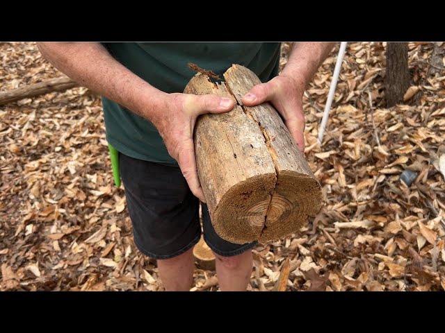 The Amazing “Split Log Stove” Designed By Kusk Bushcraft